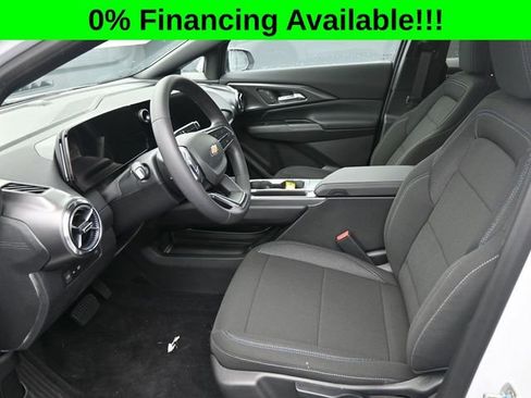 New 2026 Chevrolet Equinox EV LT image 11