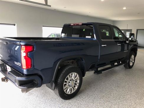 Used 2022 Chevrolet Silverado 2500 High Country AWD/4WD image 4