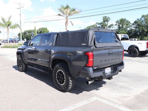 Used 2026 Toyota Tacoma TRD Off-Road w/ TRD Off Road Upgrade Package AWD/4WD image 10