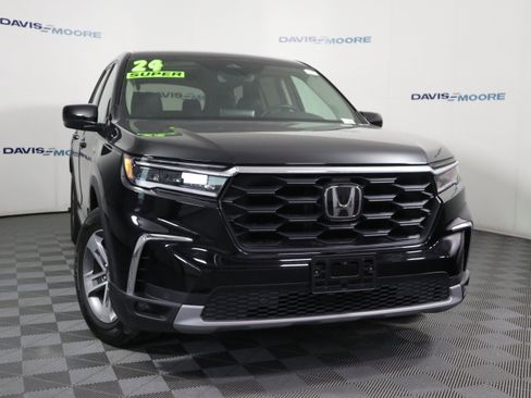 Used 2024 Honda Pilot EX-L image 2