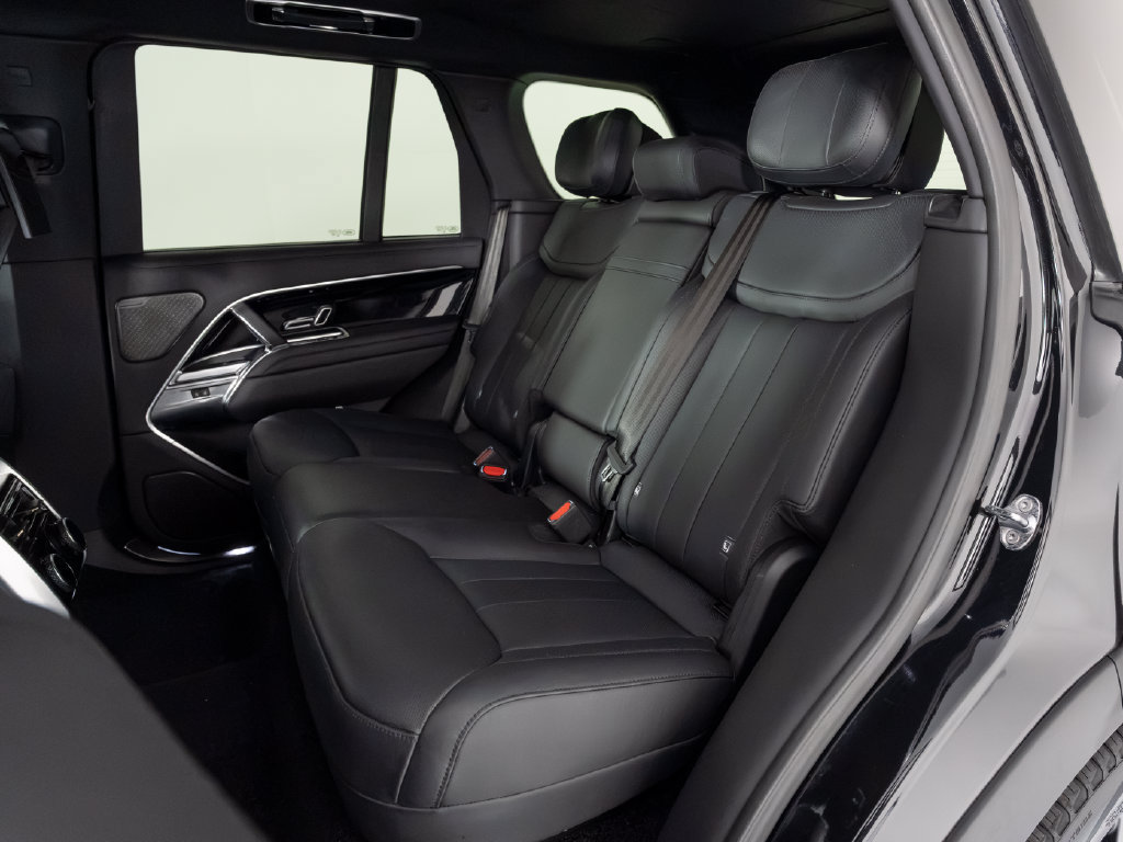 Used 2024 Land Rover Range Rover Autobiography AWD/4WD image 42