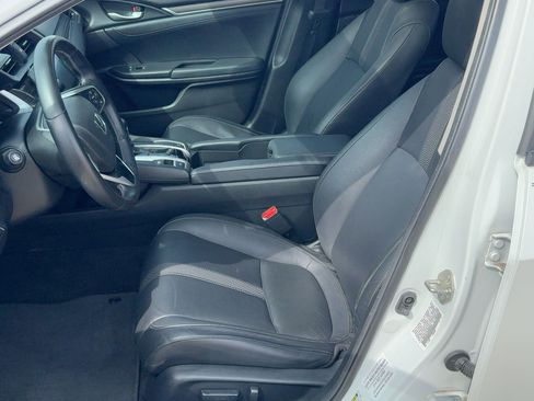 Used 2019 Honda Civic EX-L image 5