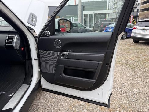 Used 2016 Land Rover Range Rover Sport HSE image 17