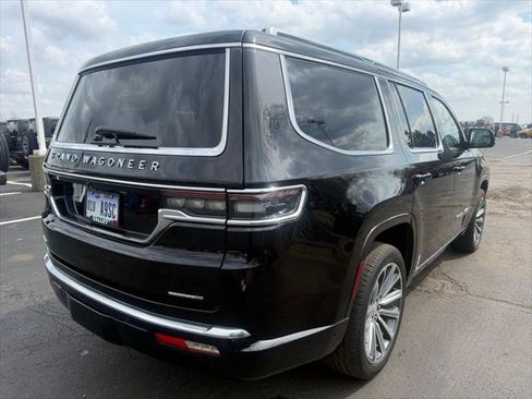 Certified 2022 Jeep Grand Wagoneer Series II AWD/4WD image 4