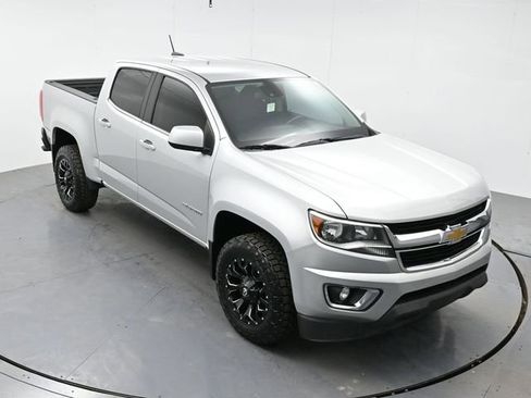 Used 2019 Chevrolet Colorado LT w/ LT Convenience Package image 29