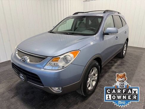 Used 2010 Hyundai Veracruz GLS image 1