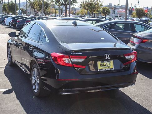 Used 2022 Honda Accord LX image 7