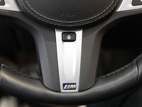 Used 2021 BMW X7 xDrive40i w/ M Sport Package AWD/4WD image 76