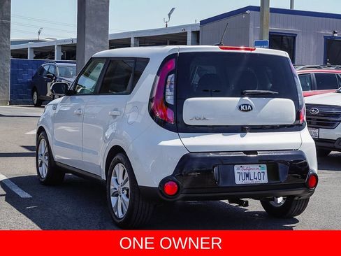 Used 2016 Kia Soul + FWD image 4