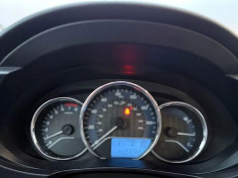 Used 2016 Toyota Corolla LE image 29