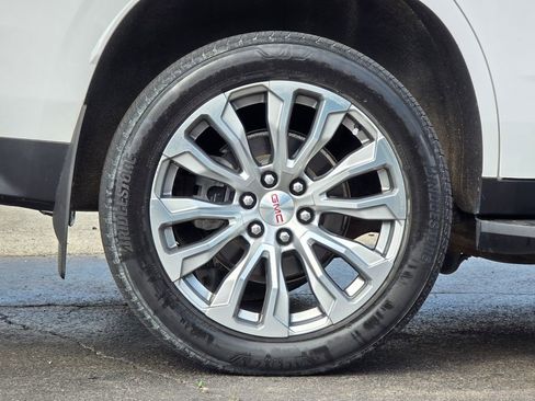 Used 2021 GMC Yukon Denali w/ LPO, Illumination Package AWD/4WD image 6