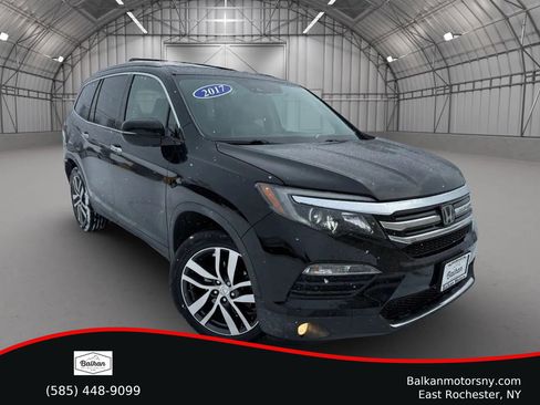 Used 2017 Honda Pilot Elite image 1