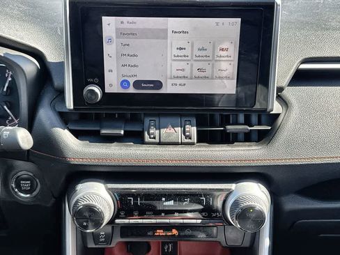 Used 2024 Toyota RAV4 Adventure image 16