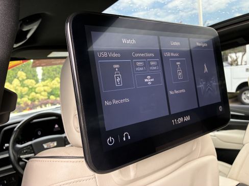 Used 2021 Cadillac Escalade Sport w/ Driver Assist Tech Package RWD image 18