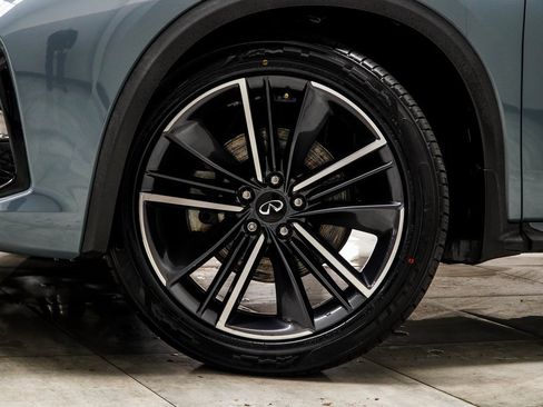 Used 2023 INFINITI QX50 Sport image 3