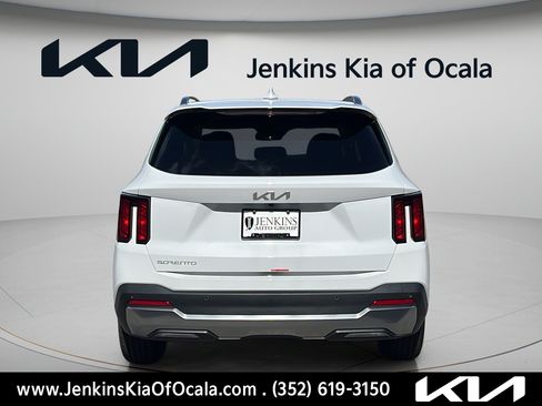 New 2026 Kia Sorento S w/ S Panoramic Sunroof Package FWD image 4