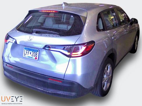 Used 2024 Honda HR-V LX image 4