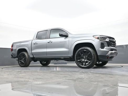New 2025 Chevrolet Colorado Z71 w/ Technology Package AWD/4WD image 48