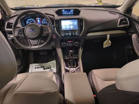 Used 2023 Subaru Forester Limited image 17