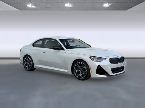 Used 2025 BMW M240i Coupe image 6