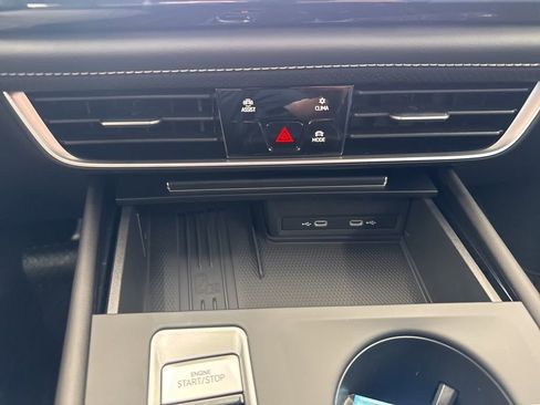 New 2026 Volkswagen Atlas SE image 19