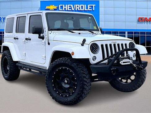 Used 2016 Jeep Wrangler Unlimited Sahara w/ Connectivity Group image 1
