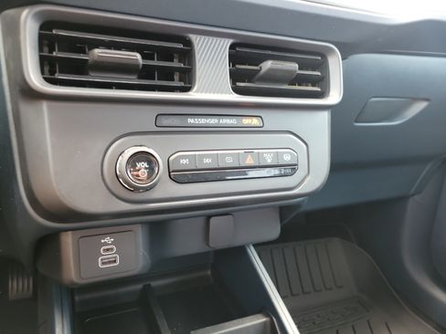Used 2025 Ford Maverick XL FWD image 29