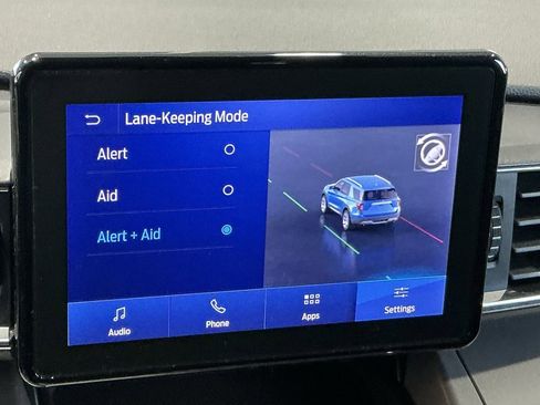 Used 2023 Ford Explorer XLT w/ Equipment Group 202A image 42