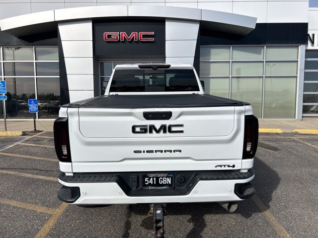 Used 2021 GMC Sierra 2500 AT4 w/ AT4 Premium Plus Package AWD/4WD image 7