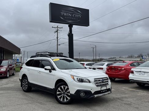 Used 2017 Subaru Outback 3.6R Limited image 1