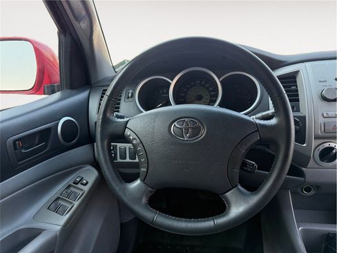 Used 2005 Toyota Tacoma 4x4 Double Cab image 12