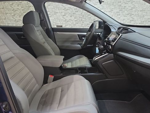 Used 2019 Honda CR-V LX image 8