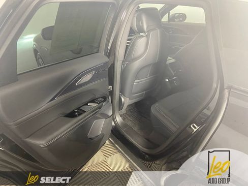 Used 2024 Cadillac Lyriq Luxury AWD/4WD image 19