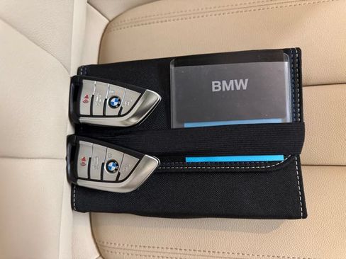 Used 2022 BMW X5 sDrive40i w/ Premium Package RWD image 29