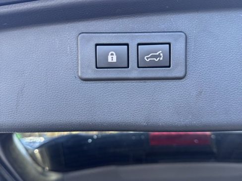 Used 2023 Subaru Outback Limited image 8