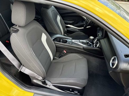 Used 2016 Chevrolet Camaro LT image 13
