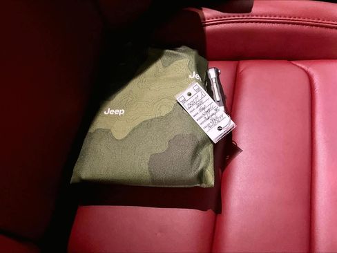 Used 2024 Jeep Wrangler Unlimited Rubicon 392 image 20