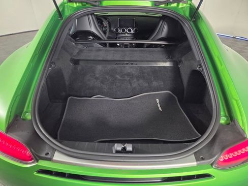 Used 2018 Mercedes-Benz AMG GT R image 25