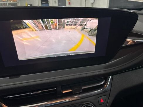 Certified 2025 Buick Envista Preferred w/ Convenience I Package FWD image 19