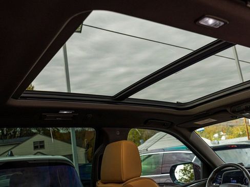 Used 2023 Cadillac Escalade ESV Sport w/ LPO, Floor Liner Package image 36