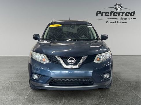 Used 2016 Nissan Rogue SV FWD image 11