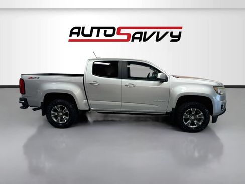 Used 2015 Chevrolet Colorado Z71 AWD/4WD image 8