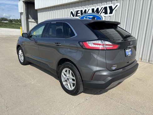 Used 2022 Ford Edge SEL w/ Convenience Package image 7
