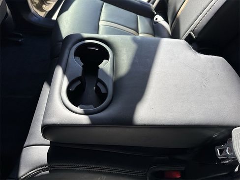 Used 2025 MAZDA CX-70 3.3 Turbo S w/ Premium Package image 39