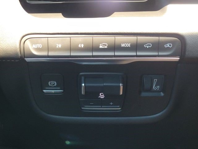 Certified 2024 Cadillac Escalade Sport w/ Touring Package AWD/4WD image 17