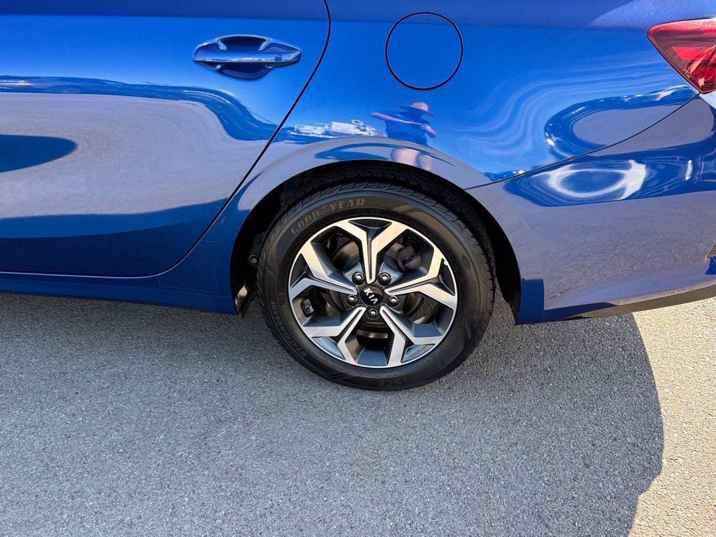 Used 2020 Kia Forte LXS FWD image 36