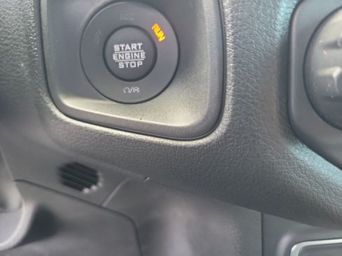 Used 2024 Jeep Wrangler Sport AWD/4WD image 27