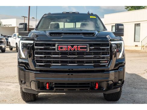 New 2026 GMC Sierra 2500 AT4 w/ AT4 Premium Plus Package AWD/4WD image 3