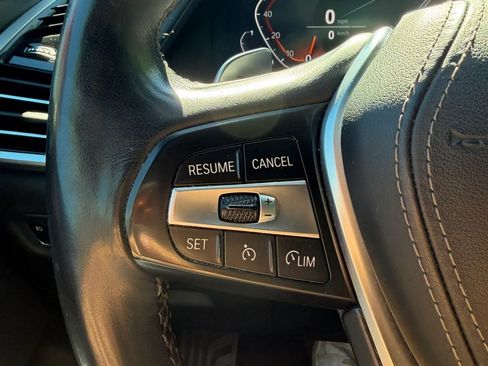Used 2019 BMW X5 xDrive40i w/ Premium Package 2 AWD/4WD image 18