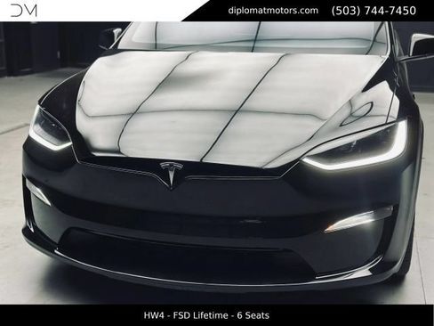 Used 2024 Tesla Model X AWD/4WD image 13